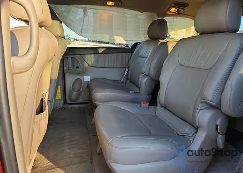 2008 Toyota Sienna Xle z USA, uszkodzony, nr VIN 5TDZK22C78S199903